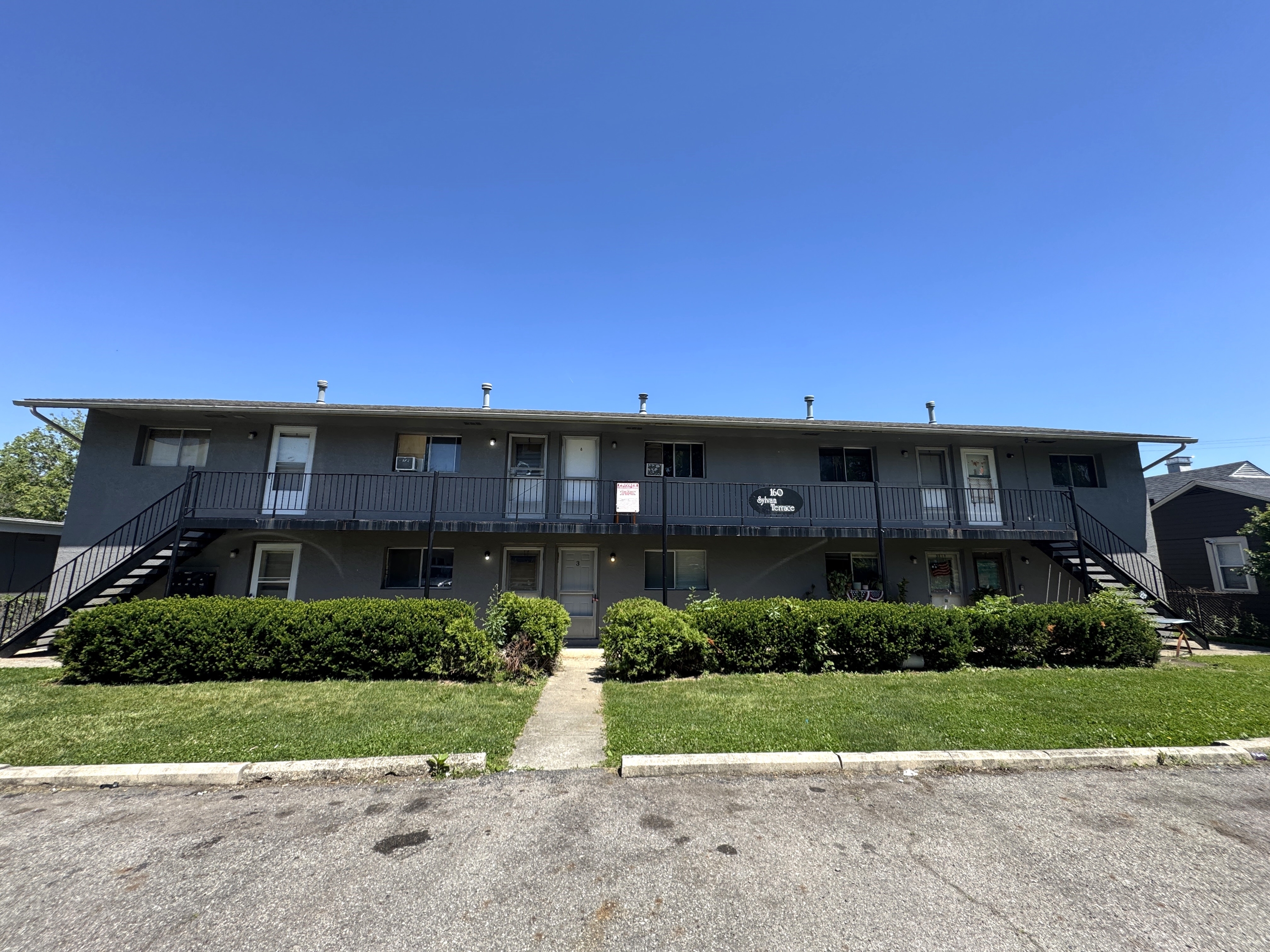 160 North Sylvan Avenue - 10
