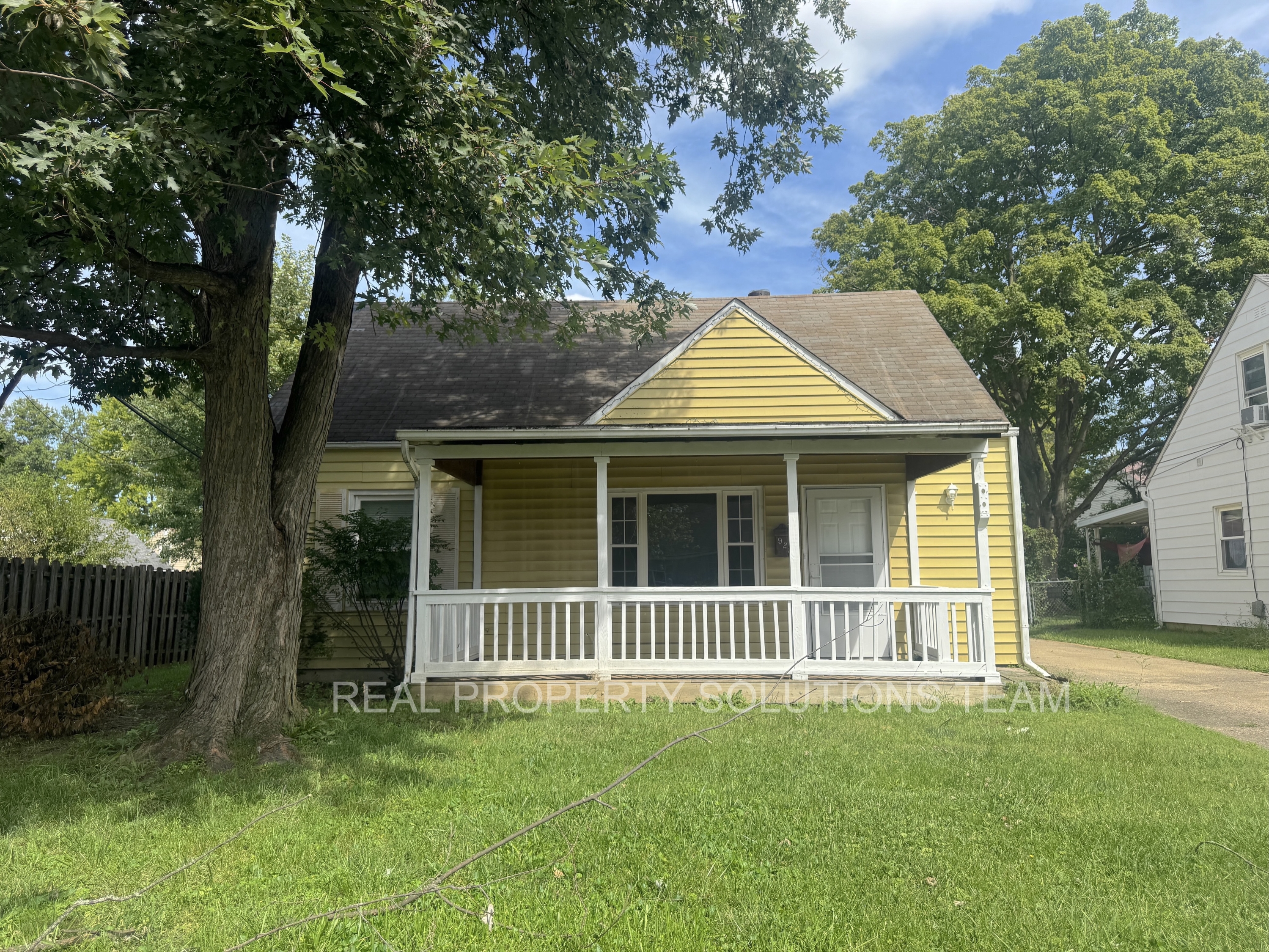 928 Blenheim Road
